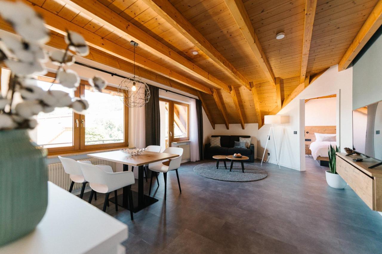 Moderne 2 Zi.-Fewo Blackforest Art Naehe Freiburg Зімонсвальд Екстер'єр фото